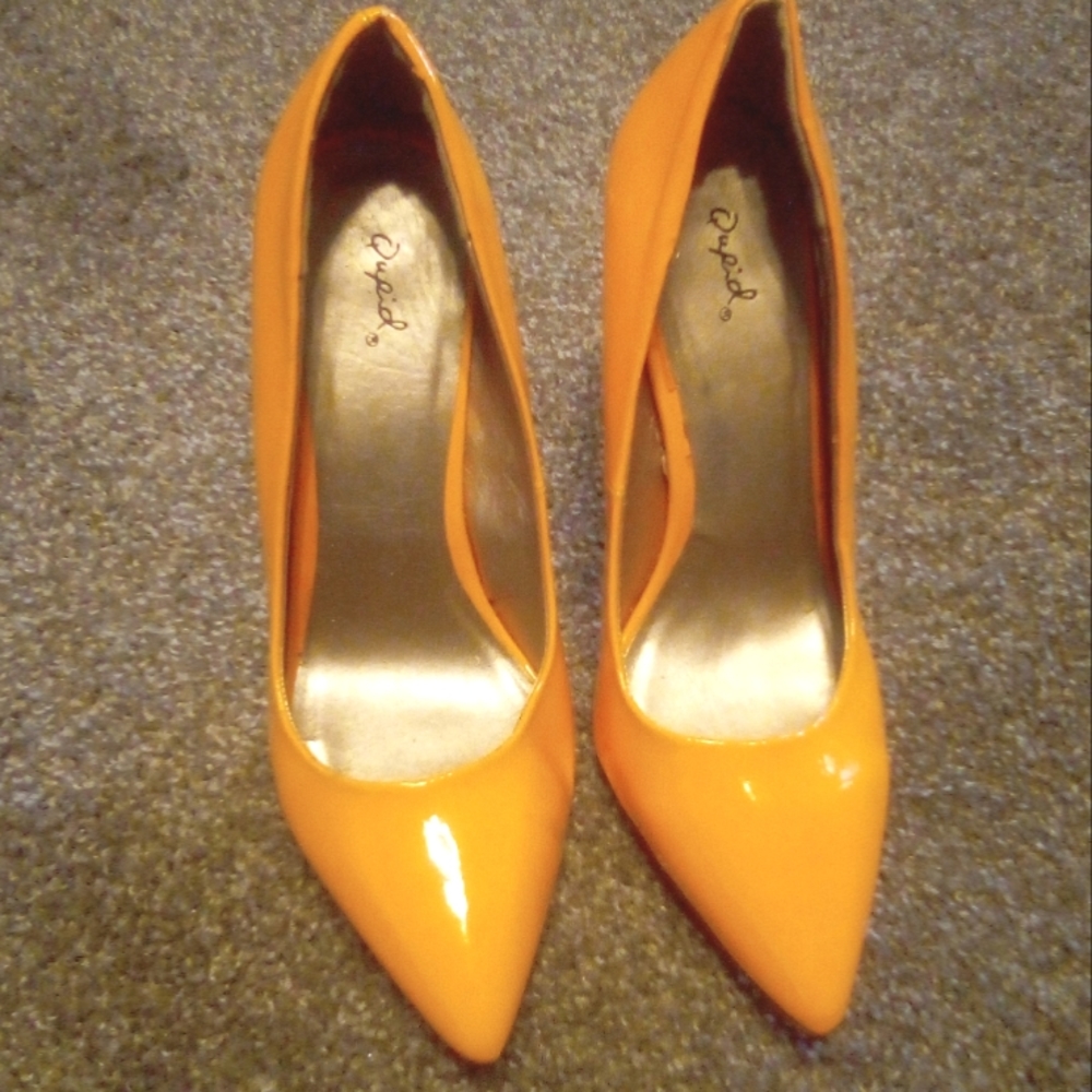 Qupid 11 Orange